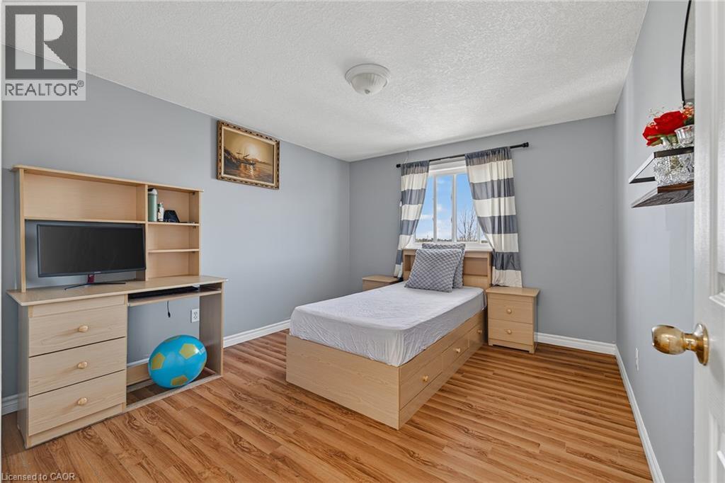 512 SNOWDROP Court thumbnail 22
