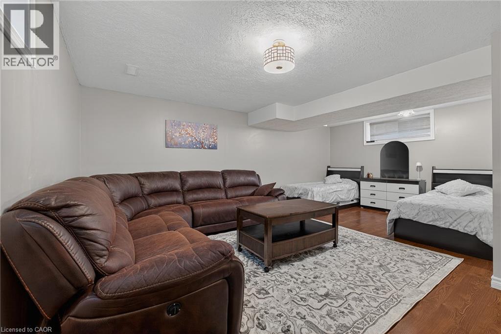 512 SNOWDROP Court thumbnail 24