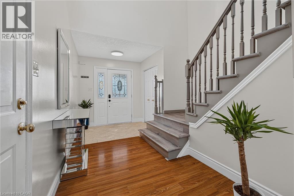 512 SNOWDROP Court thumbnail 4