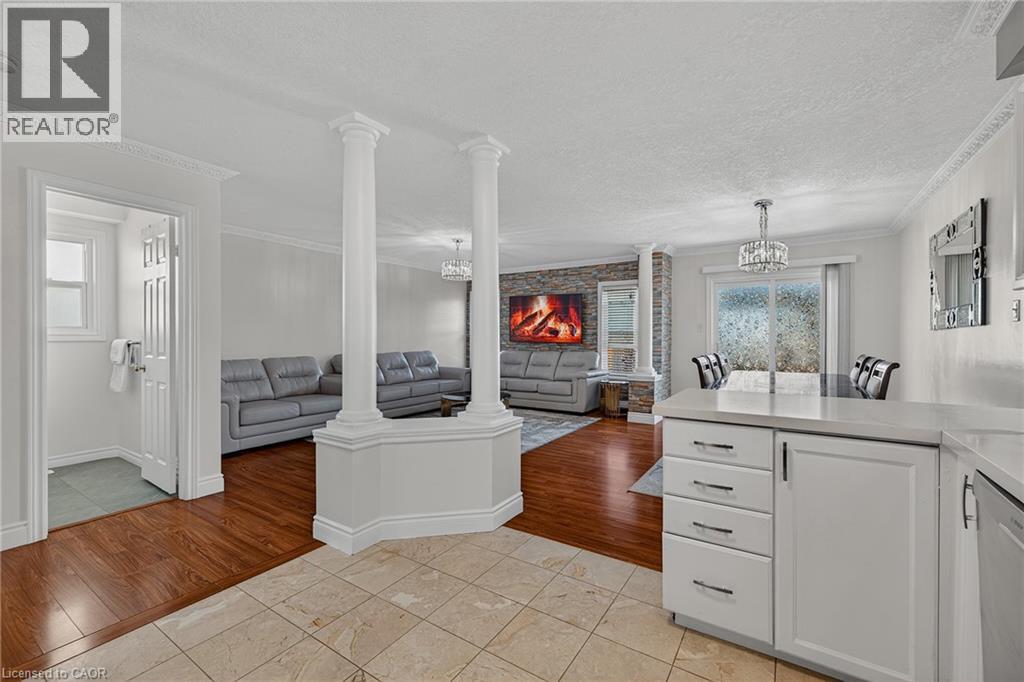 512 SNOWDROP Court thumbnail 9