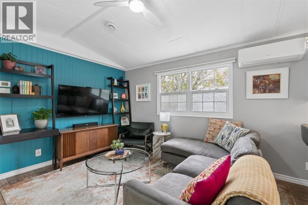 580 BEAVER CREEK Road Unit# 357 thumbnail 10