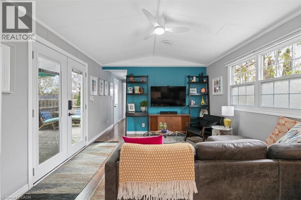 580 BEAVER CREEK Road Unit# 357 thumbnail 11