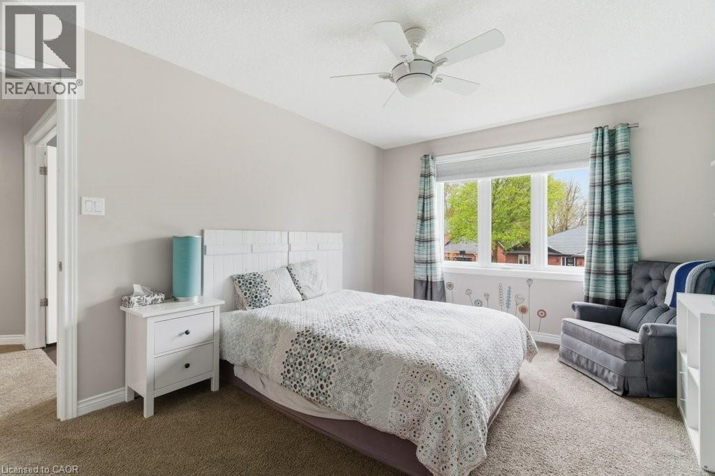 242 CHELTONWOOD Crescent thumbnail 21