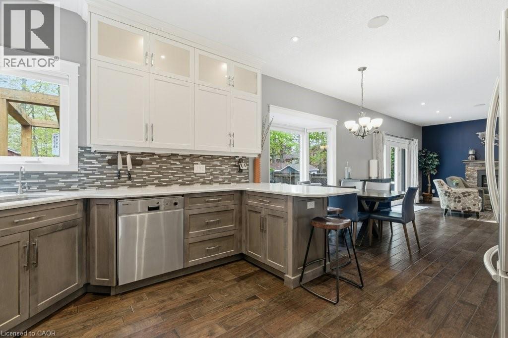 242 CHELTONWOOD Crescent thumbnail 12
