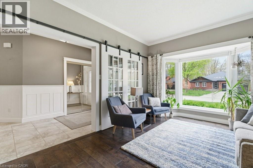 242 CHELTONWOOD Crescent thumbnail 14