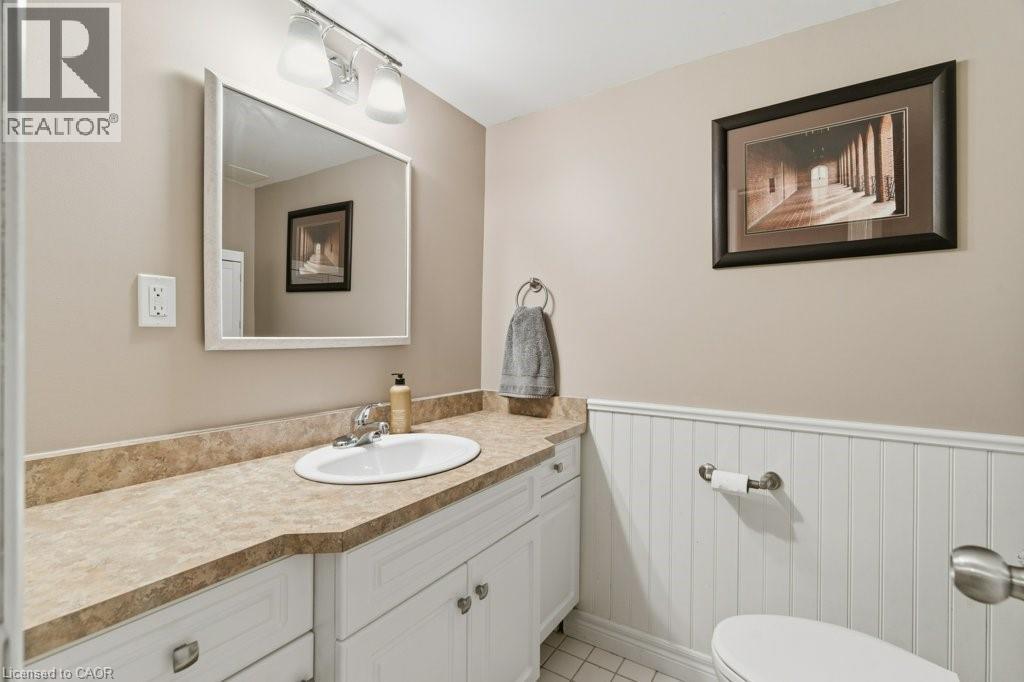 242 CHELTONWOOD Crescent thumbnail 38