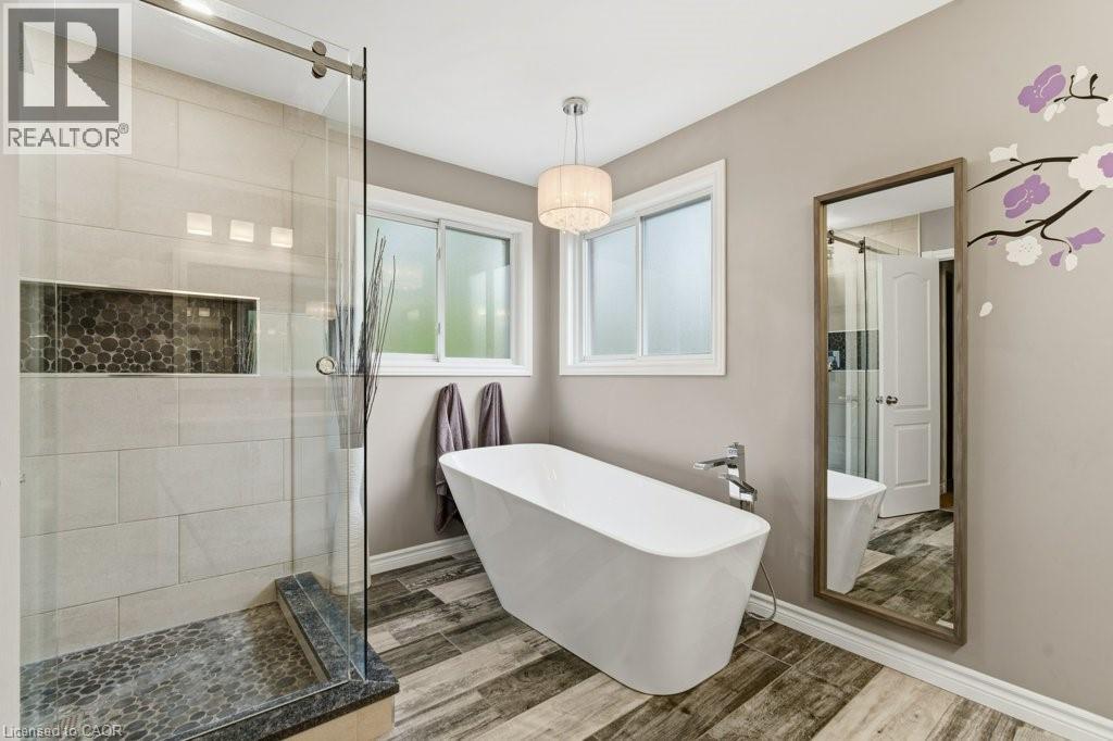 242 CHELTONWOOD Crescent thumbnail 31