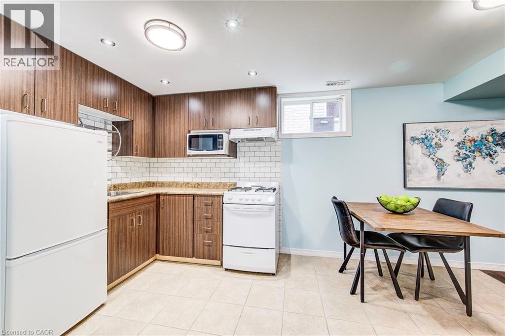 187 BROOKMEAD Street thumbnail 32