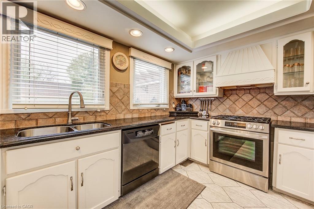 48 LENNOX Crescent thumbnail 18