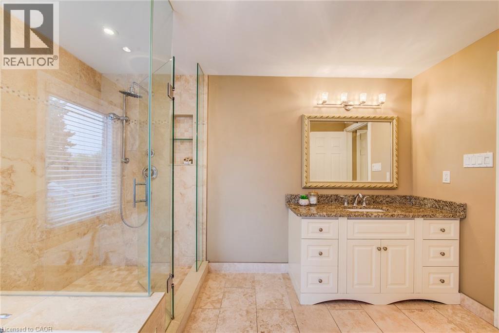 48 LENNOX Crescent thumbnail 28