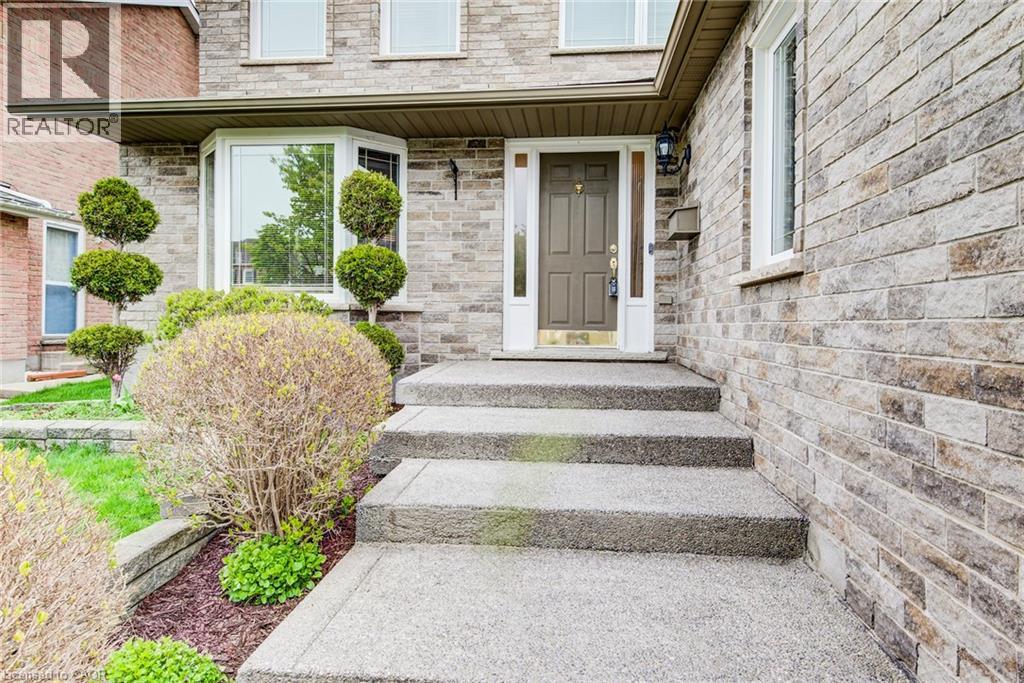 48 LENNOX Crescent thumbnail 4