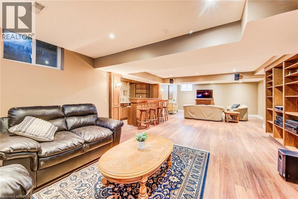 48 LENNOX Crescent thumbnail 40