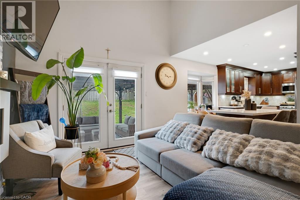 26 TELFER Court thumbnail 19