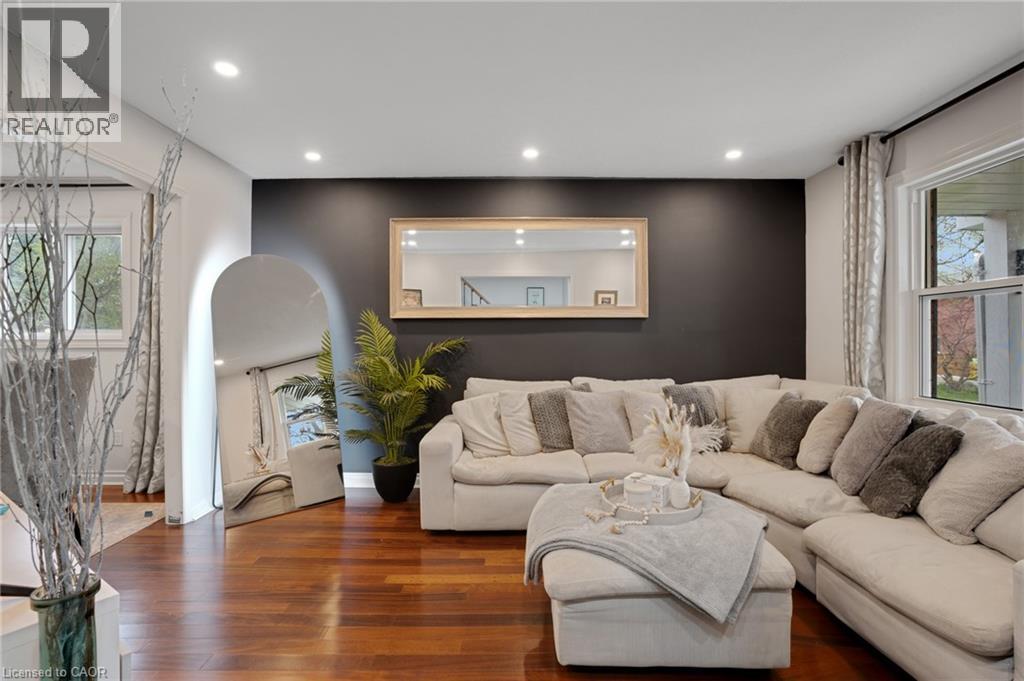 26 TELFER Court thumbnail 9