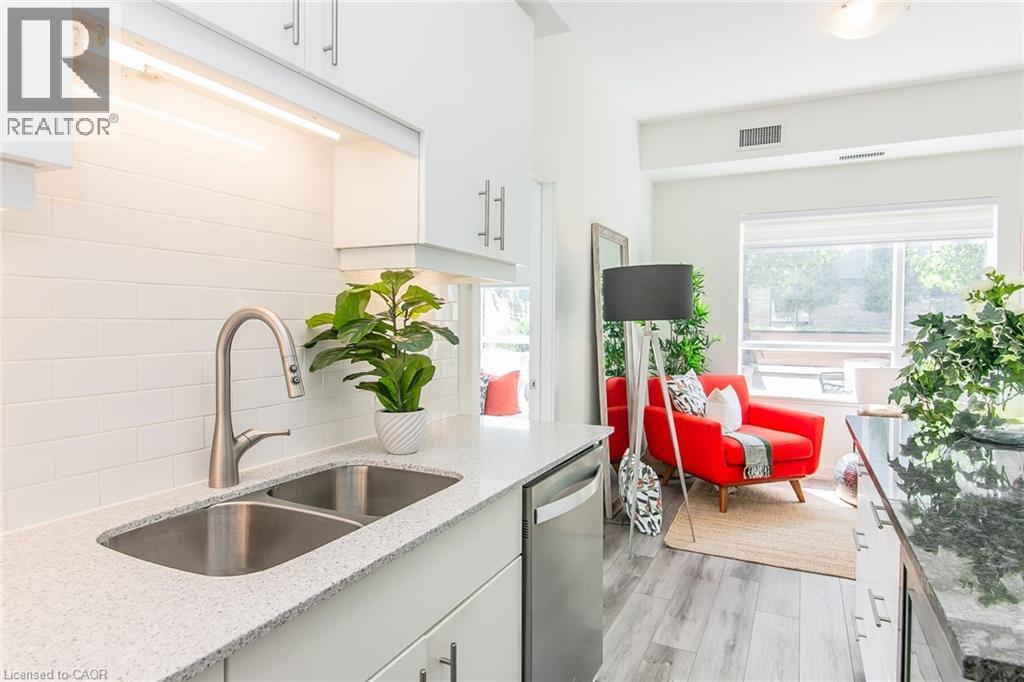 251 NORTHFIELD Drive E Unit# 102 thumbnail 16