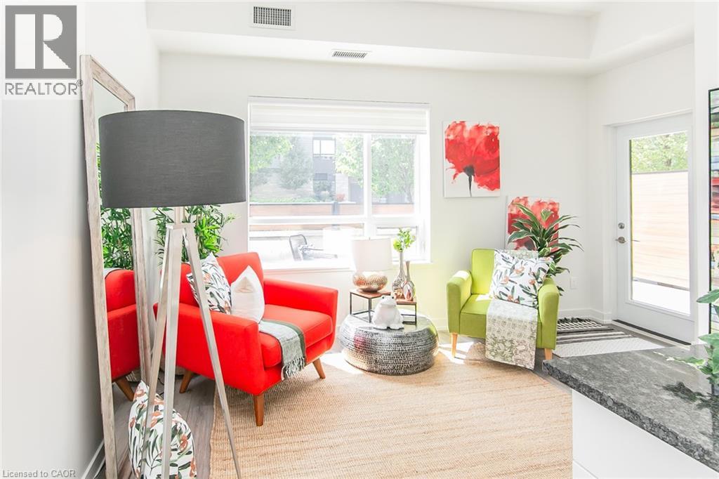 251 NORTHFIELD Drive E Unit# 102 thumbnail 17