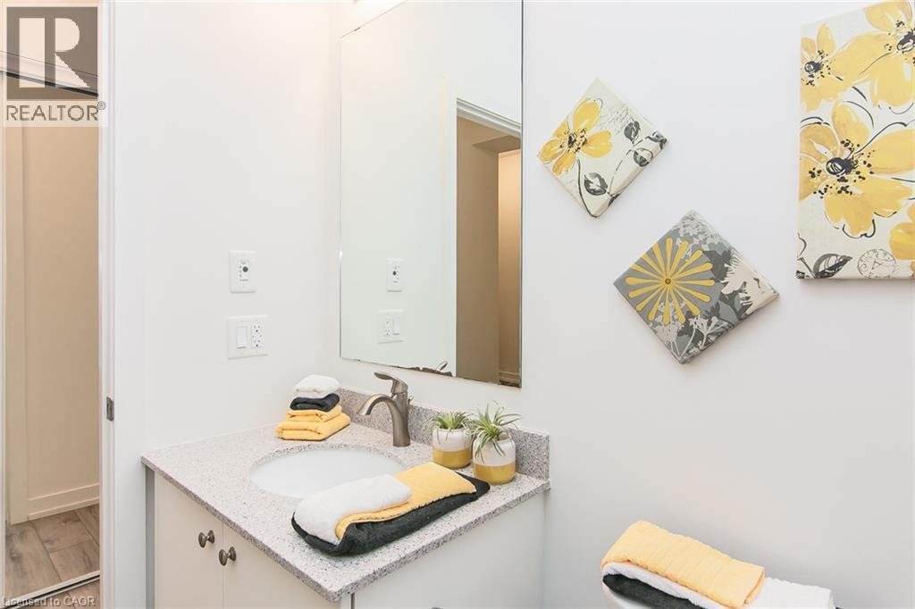251 NORTHFIELD Drive E Unit# 102 thumbnail 36