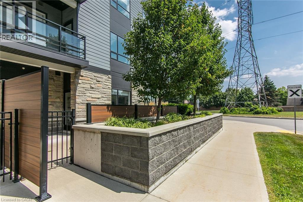 251 NORTHFIELD Drive E Unit# 102 thumbnail 42