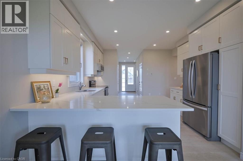 107 SNYDER Avenue thumbnail 8