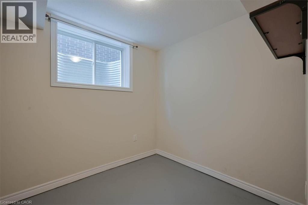 107 SNYDER Avenue thumbnail 31