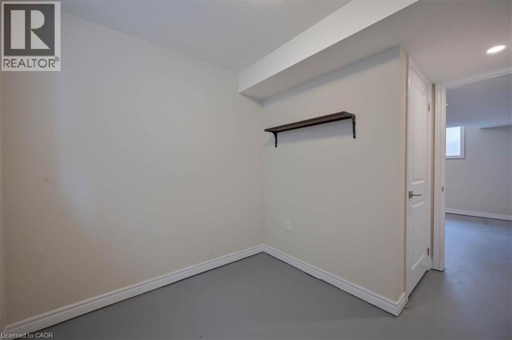 107 SNYDER Avenue thumbnail 30