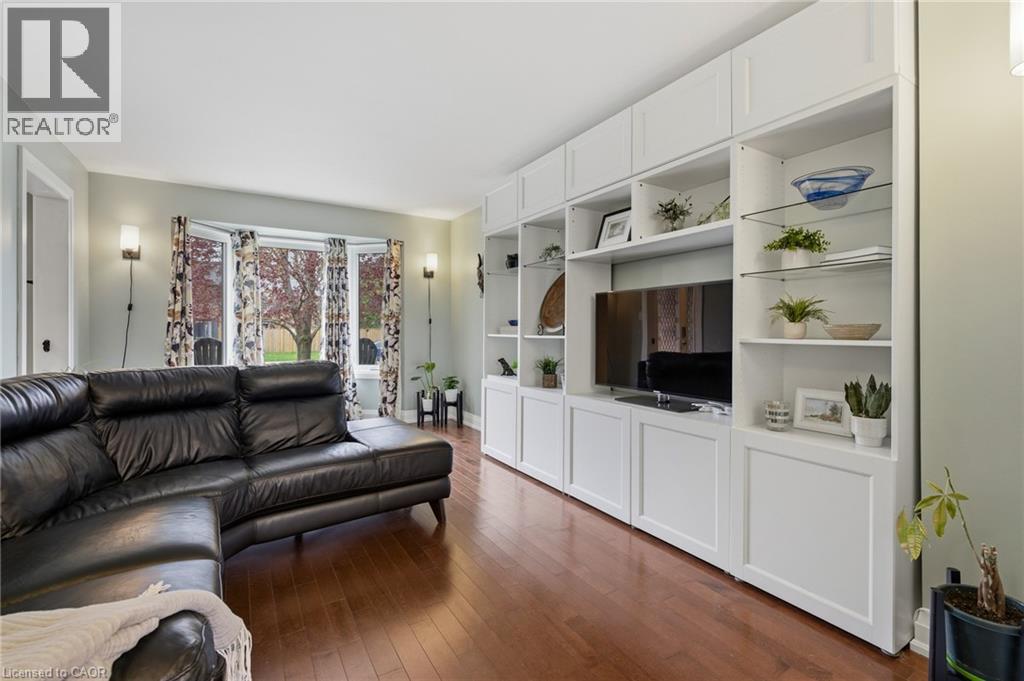 75 HANDORF Drive thumbnail 18