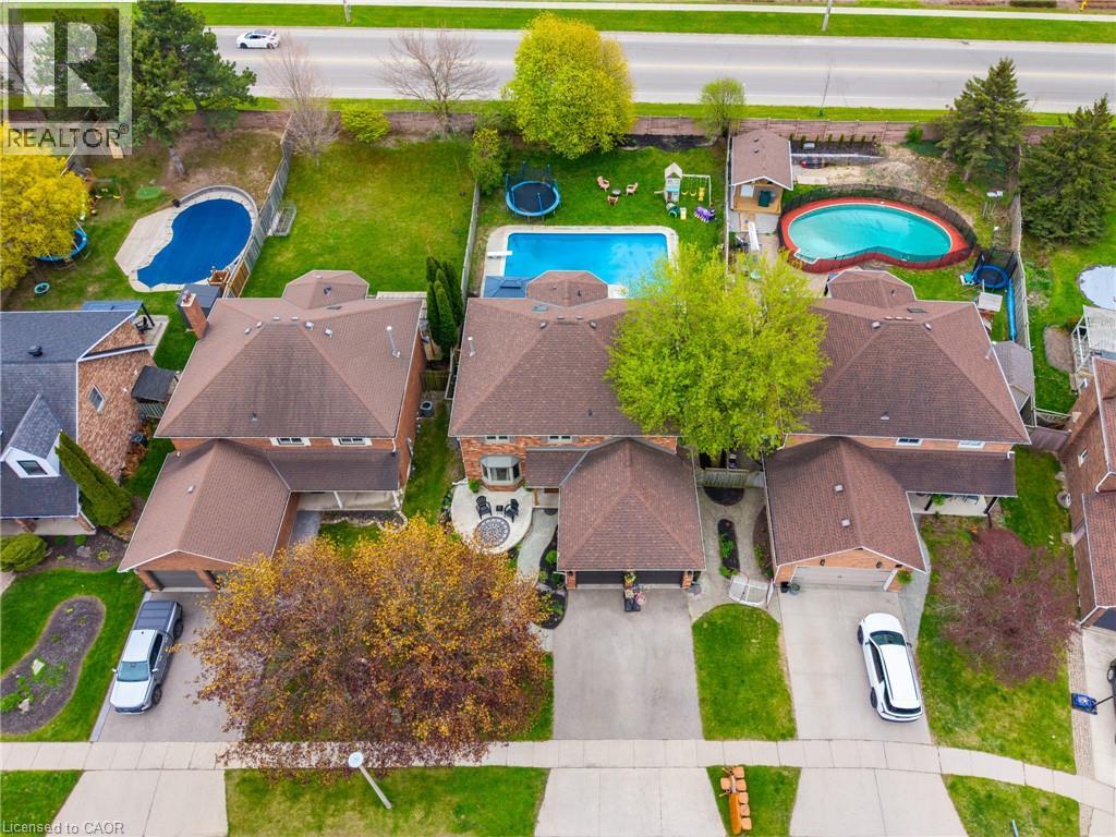 75 HANDORF Drive thumbnail 44