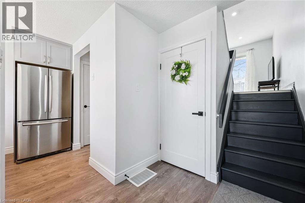 224G HARVARD Place thumbnail 3