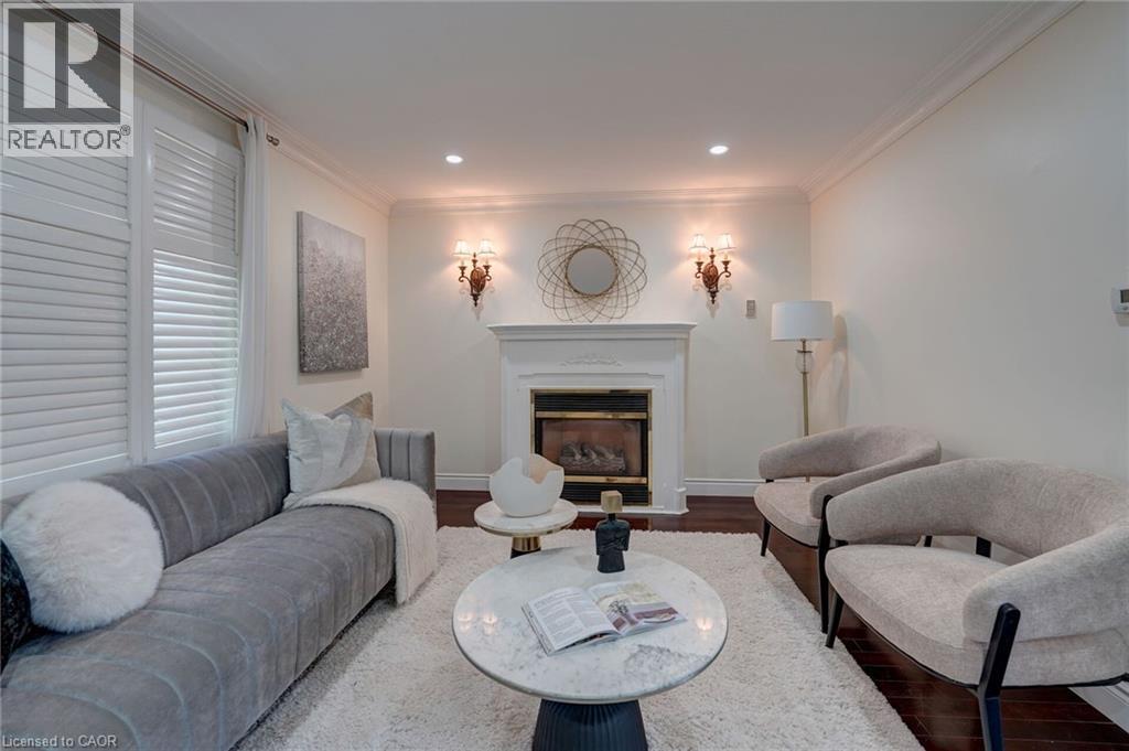 207 CHRISTOPHER Drive thumbnail 16