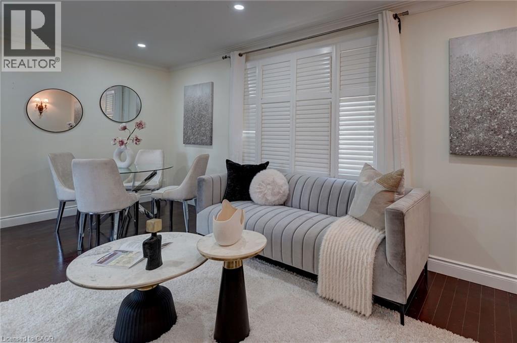 207 CHRISTOPHER Drive thumbnail 13