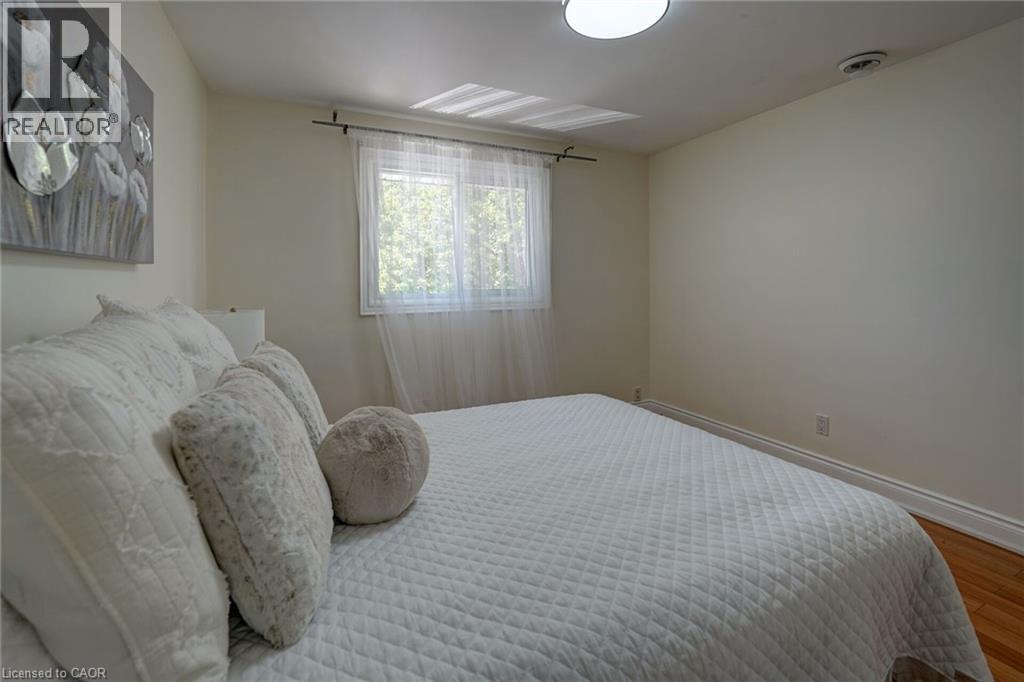 207 CHRISTOPHER Drive thumbnail 32