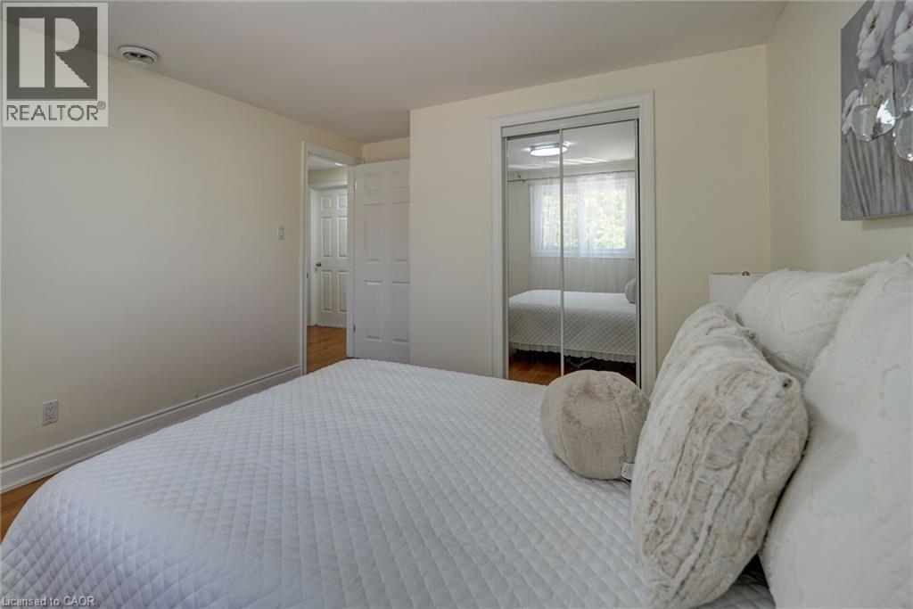 207 CHRISTOPHER Drive thumbnail 31