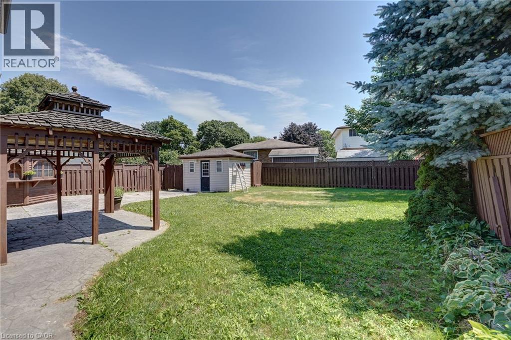 207 CHRISTOPHER Drive thumbnail 47