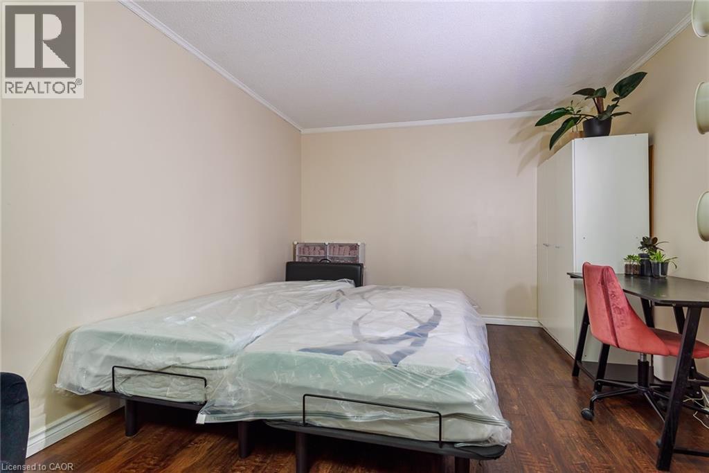 121 UNIVERSITY Avenue E Unit# 32 thumbnail 13