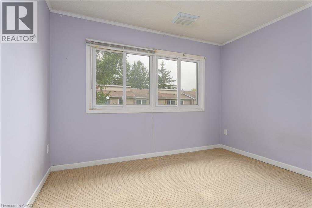 121 UNIVERSITY Avenue E Unit# 32 thumbnail 23