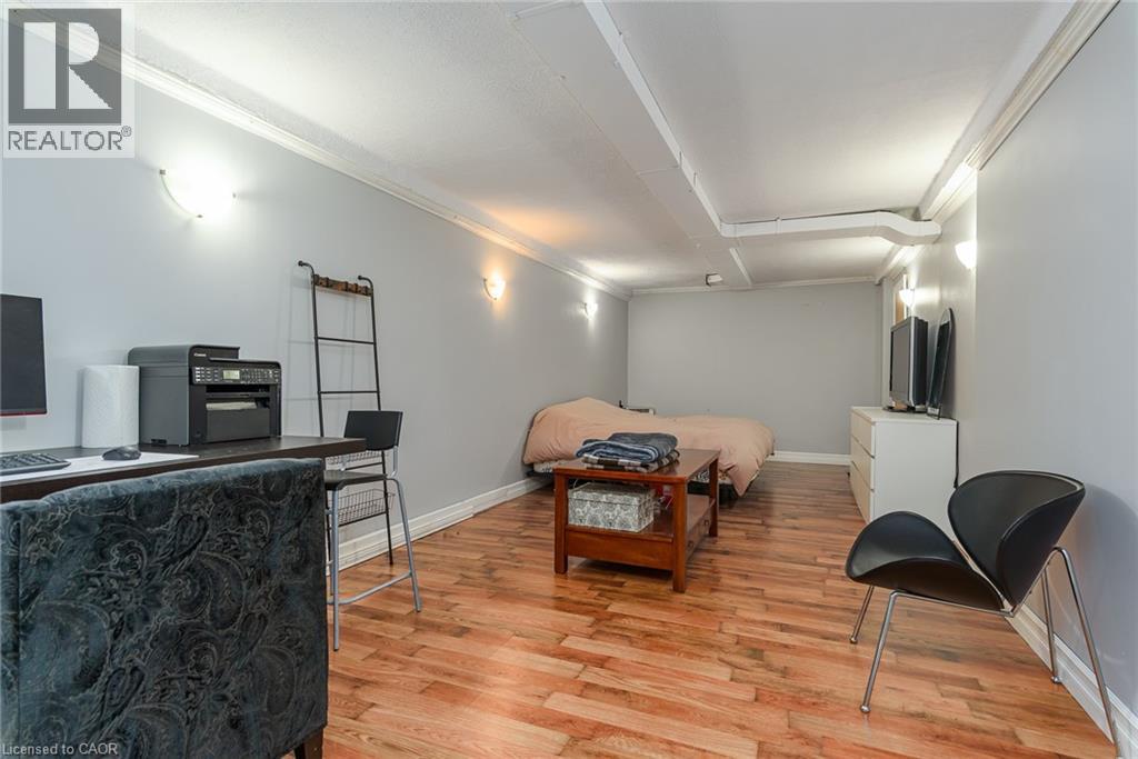 121 UNIVERSITY Avenue E Unit# 32 thumbnail 29