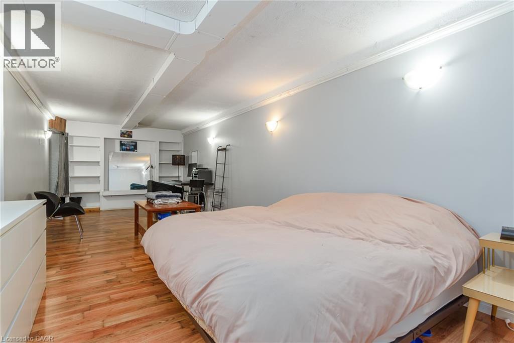 121 UNIVERSITY Avenue E Unit# 32 thumbnail 31