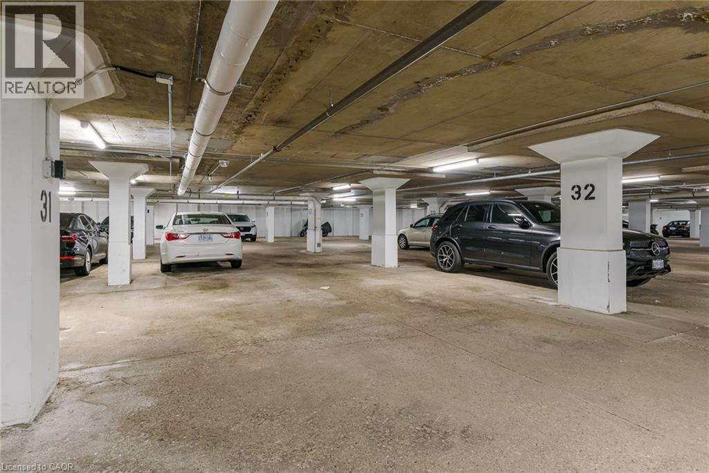 121 UNIVERSITY Avenue E Unit# 32 thumbnail 37