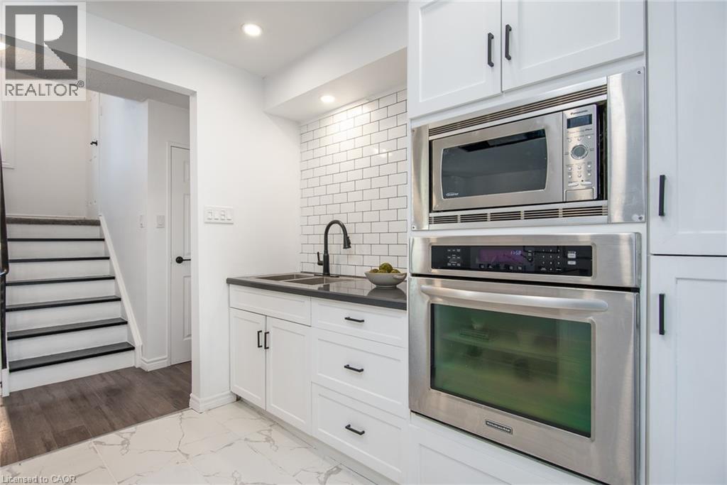 397 KEATS Way Unit# 4 thumbnail 13