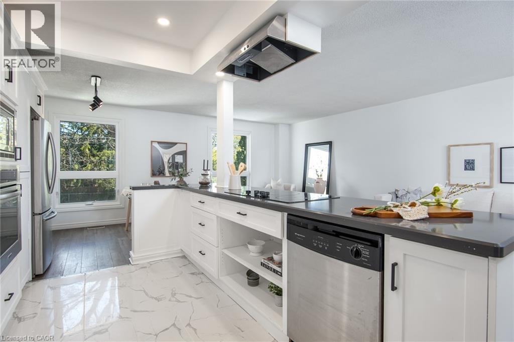 397 KEATS Way Unit# 4 thumbnail 15