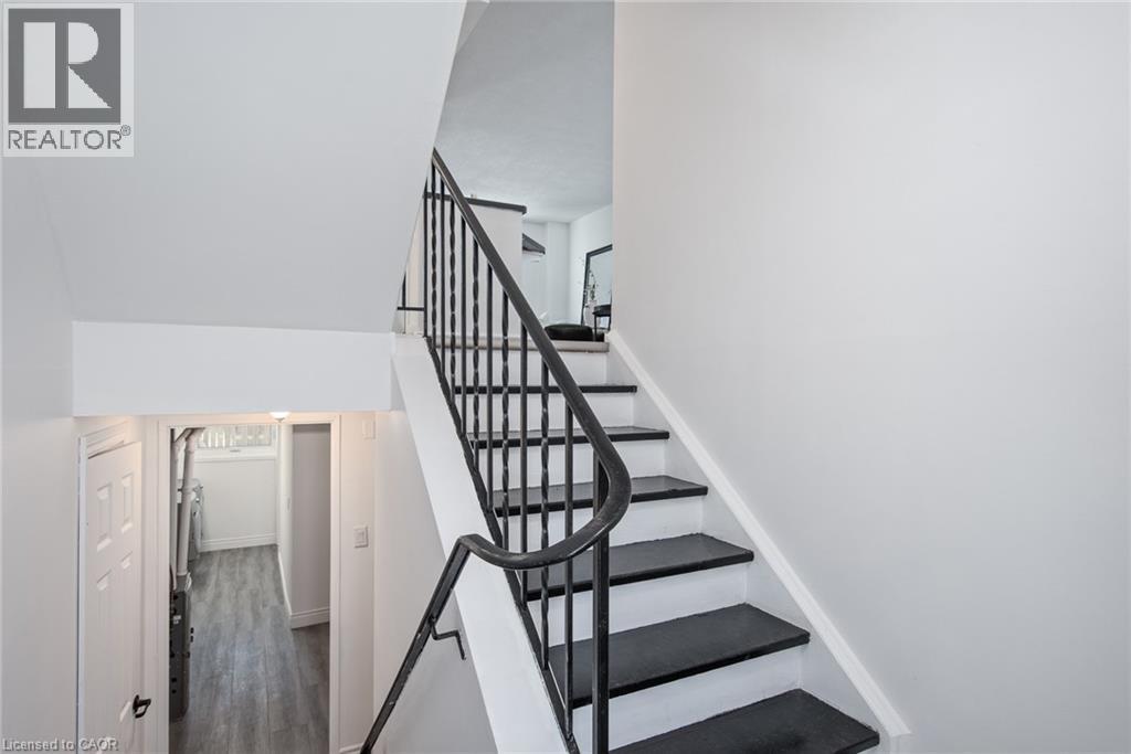 397 KEATS Way Unit# 4 thumbnail 28