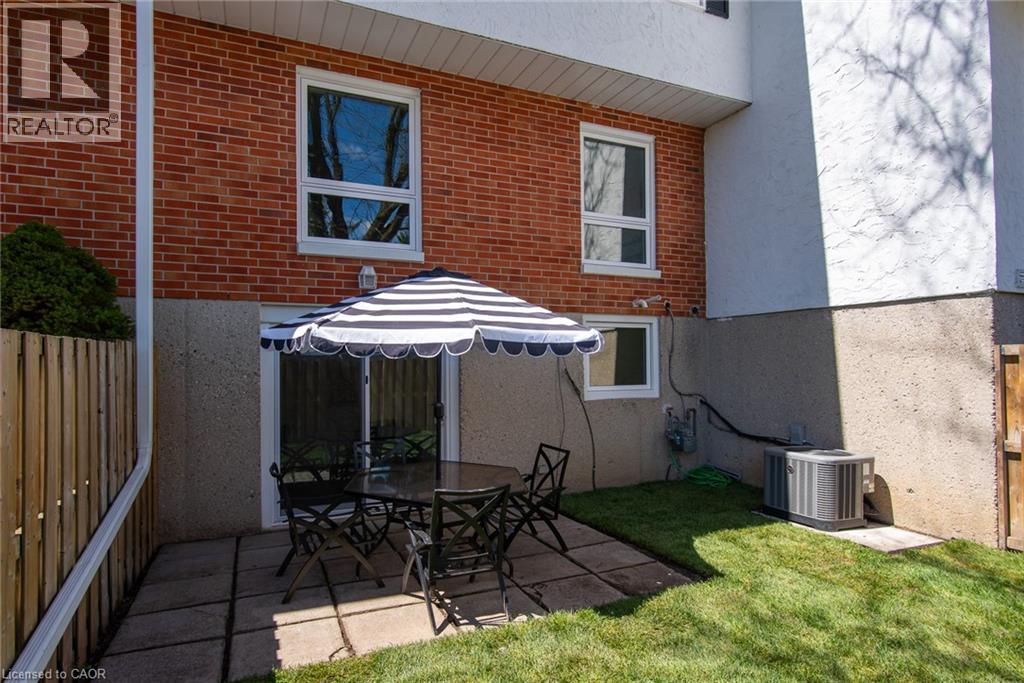397 KEATS Way Unit# 4 thumbnail 39