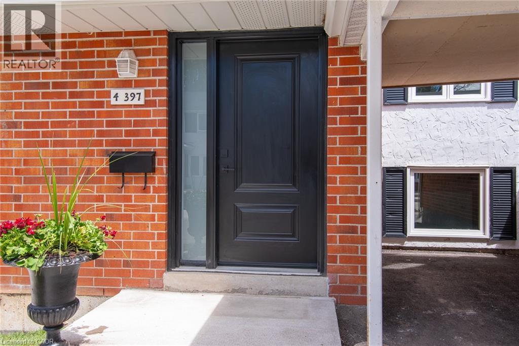 397 KEATS Way Unit# 4 thumbnail 42