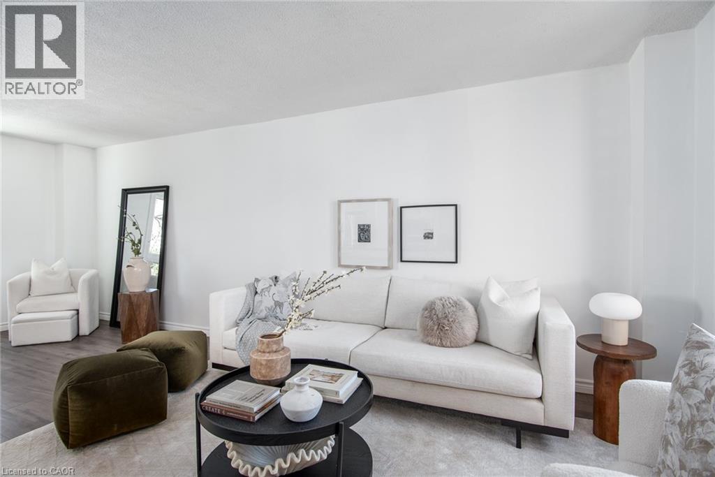 397 KEATS Way Unit# 4 thumbnail 5
