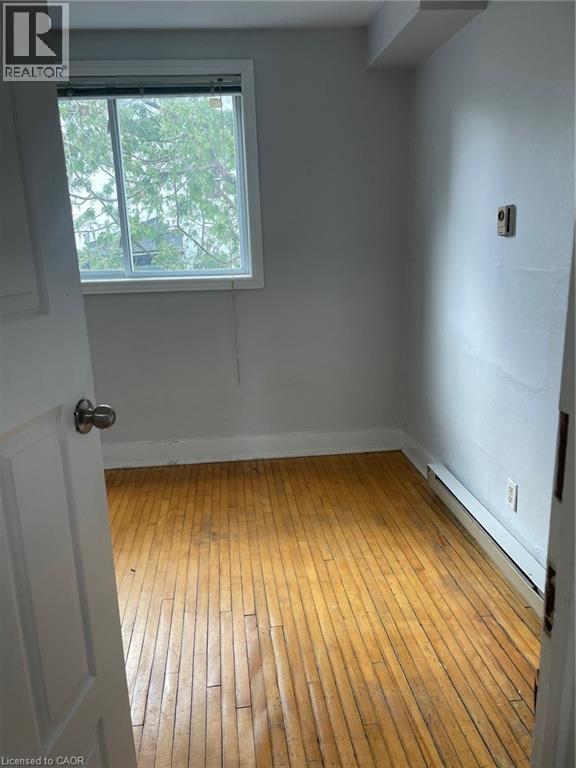 74 WILLIAM Street W thumbnail 8