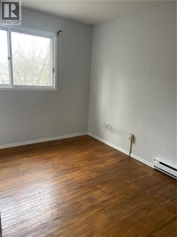 74 WILLIAM Street W thumbnail 5