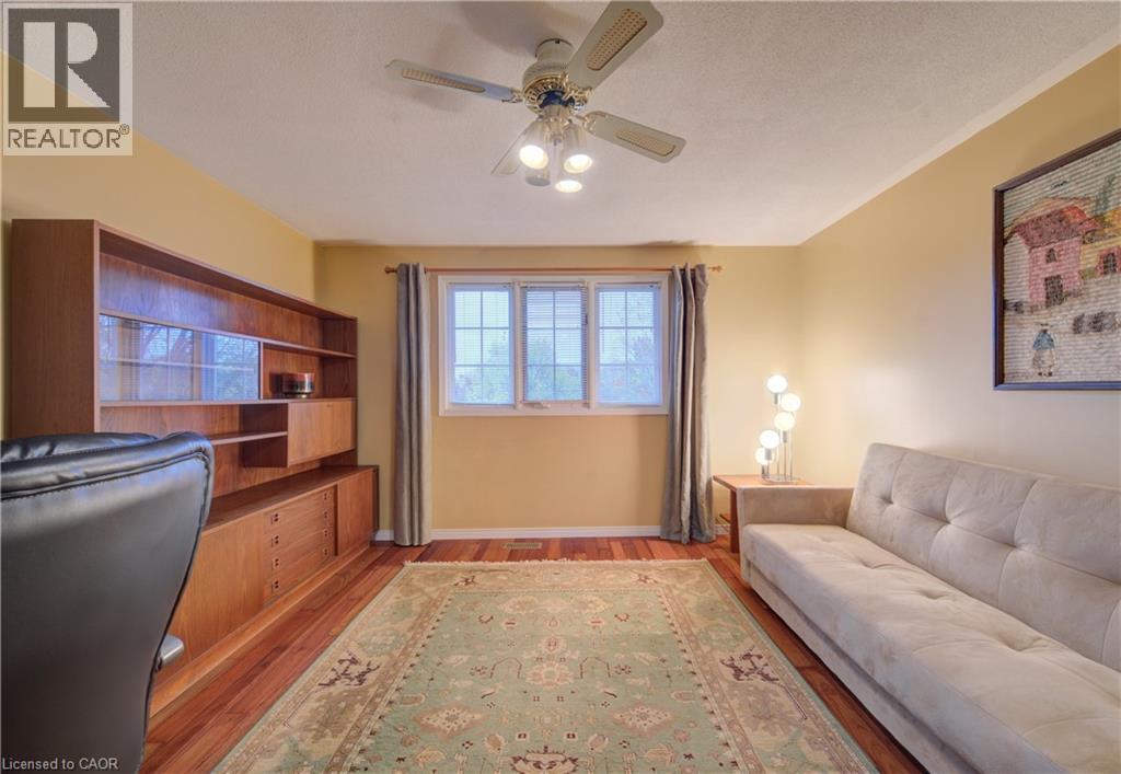 112 WEST ACRES Crescent thumbnail 26