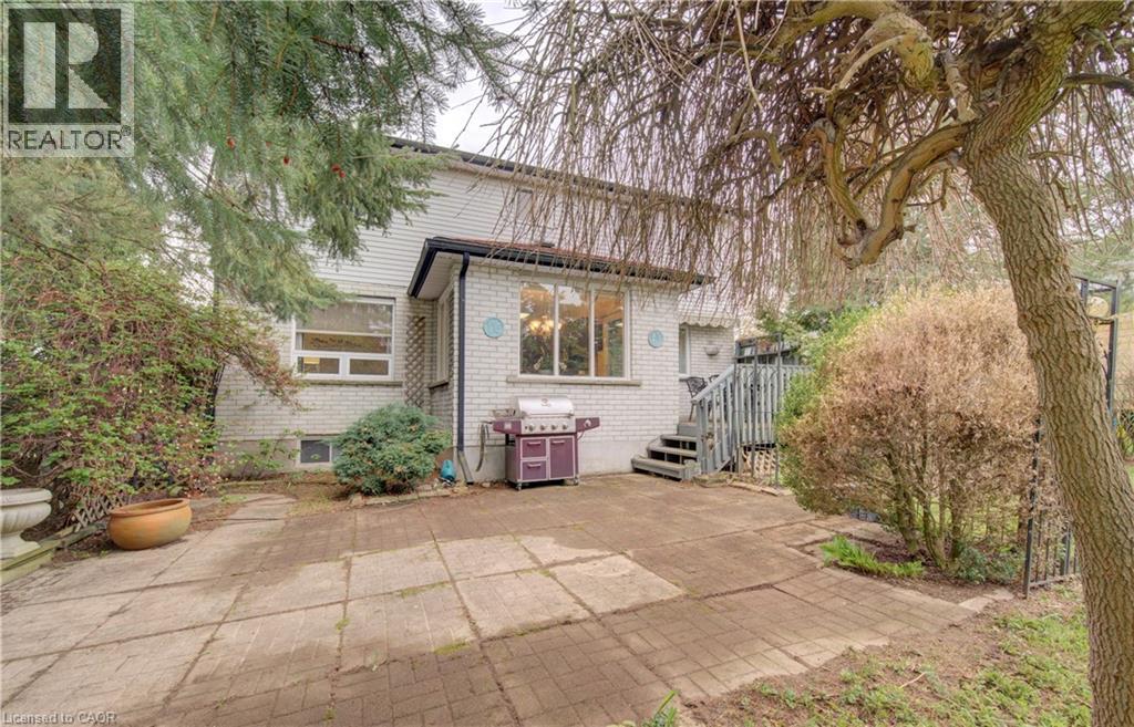 112 WEST ACRES Crescent thumbnail 36
