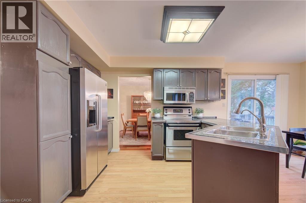 112 WEST ACRES Crescent thumbnail 9
