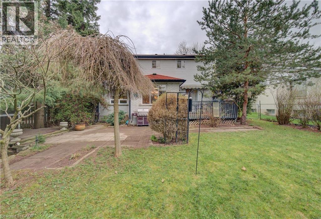 112 WEST ACRES Crescent thumbnail 40